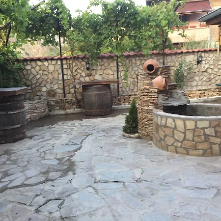 بيت ضيافة Elenite 4*
